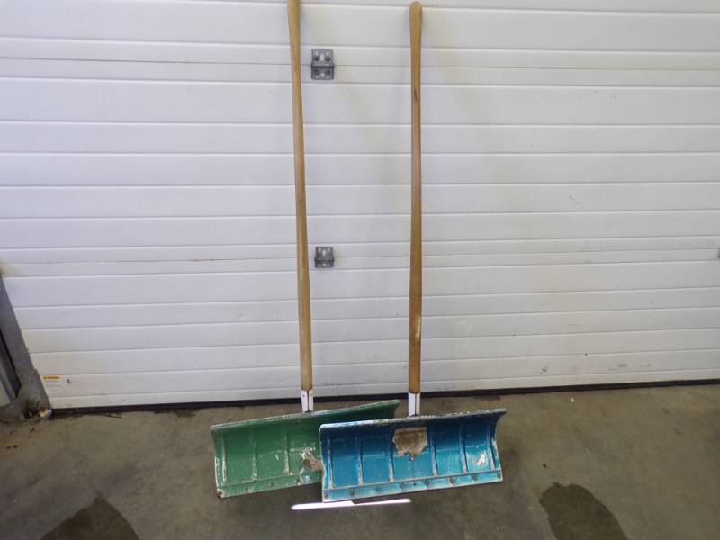 lot 92 image: Pair of Snow Shovels