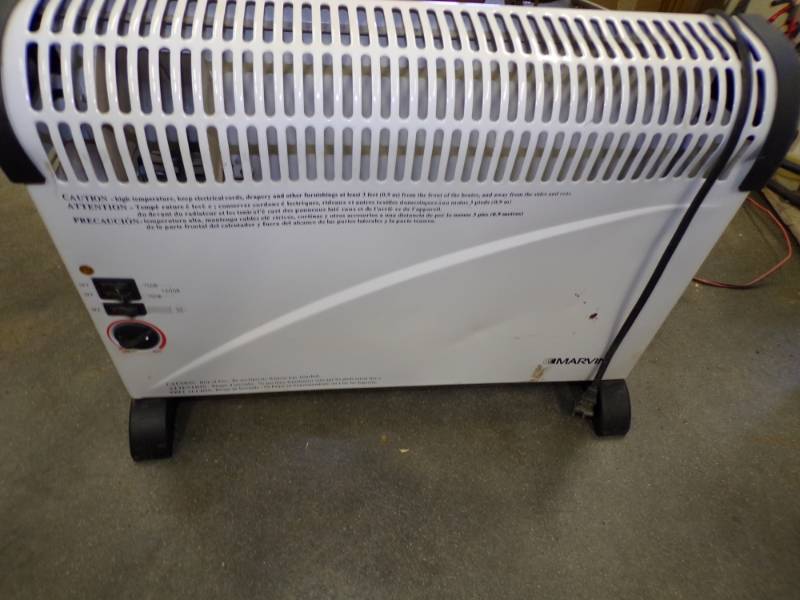lot 133 image: 110v Heater