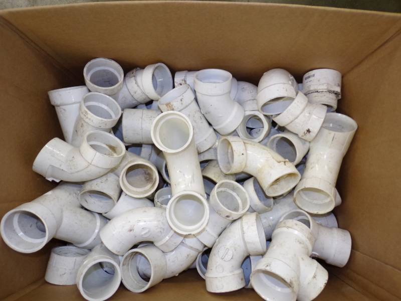 lot 143 image: Large Lot of PVC Fittings