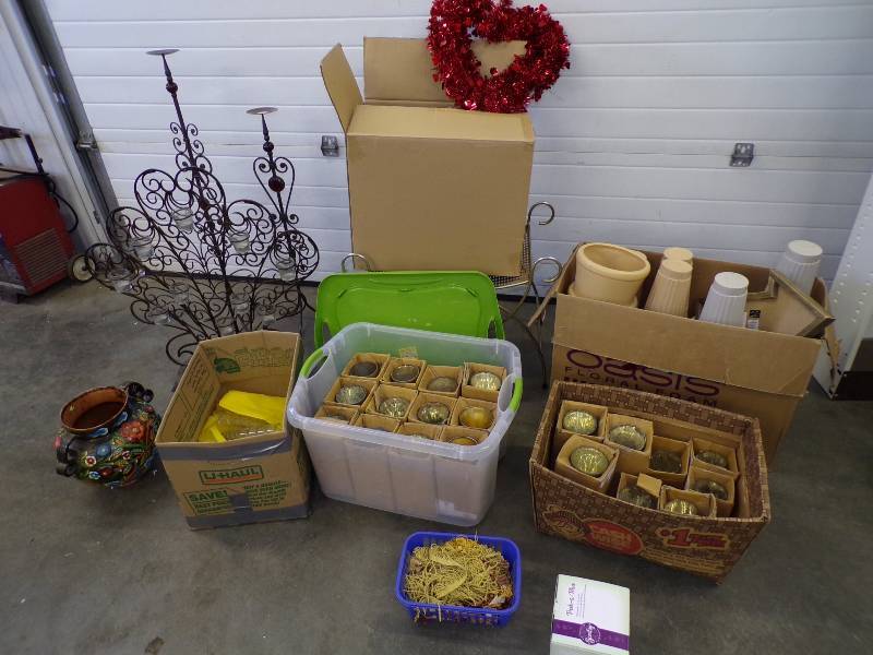 lot 171 image: Large Lot of Vases and Candle holders with Dcor