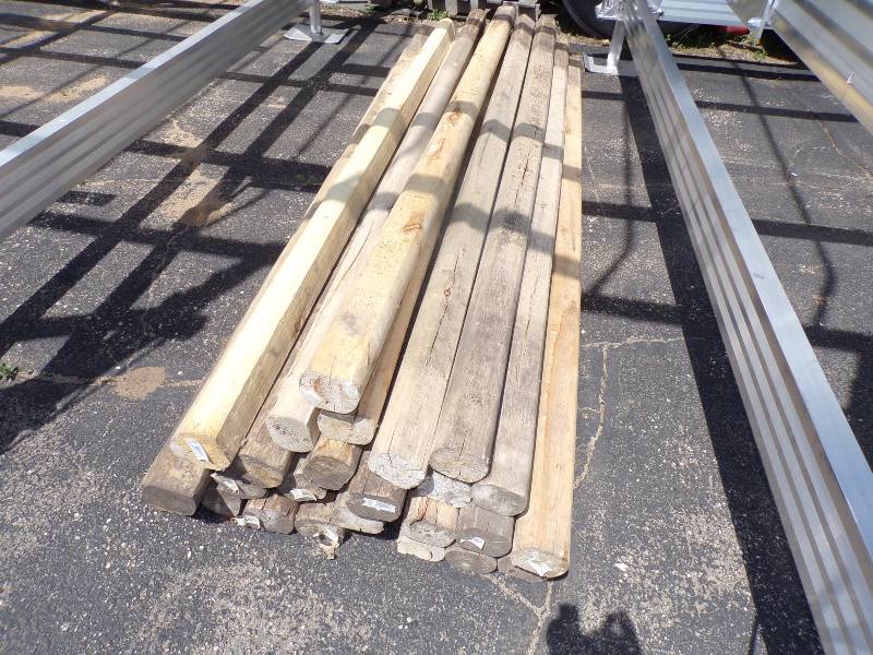 lot 178 image: 27 Landscape Timbers