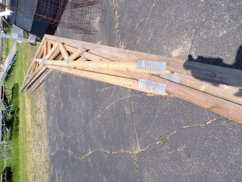 lot 195 image: 24 Rafters  Quantity of 5