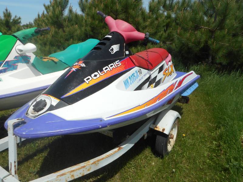 lot 7 image: Jet Ski Lot