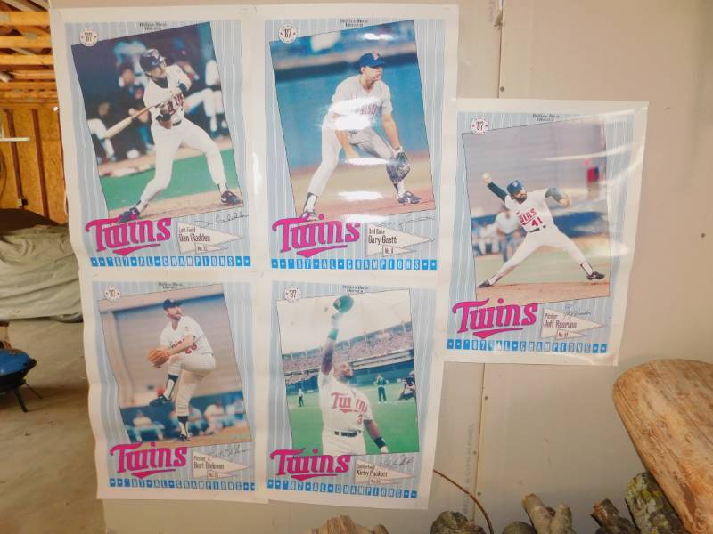 lot 46 image: Lot of (5) 1987 Pioneer Press Dispatch Twins Posters