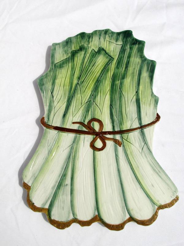 lot 88 image: Case of New Vintage Ceramic Green Onions Themed Trivets