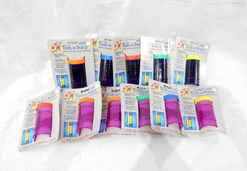 lot 8 image: Case of New Vintage Penn Plax Small Animal Module Toob A Trail Jr Toobs