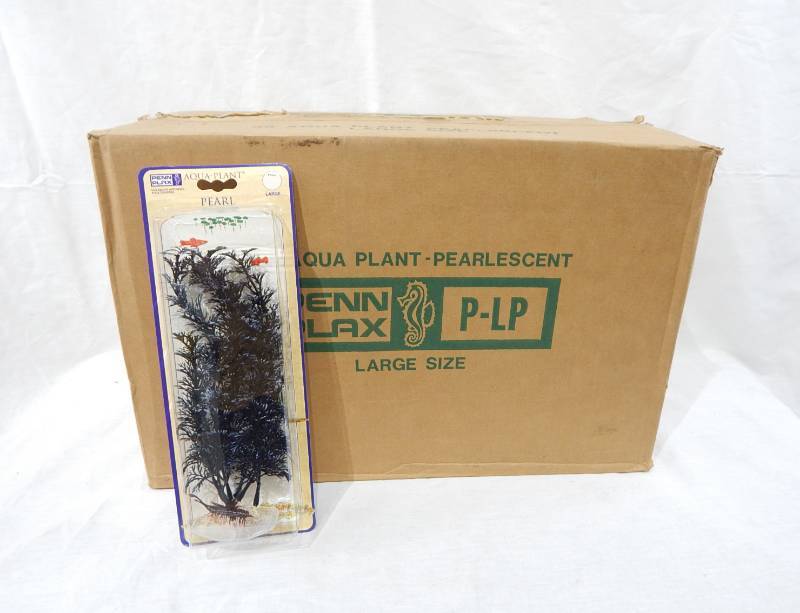 lot 11 image: Case of New Vintage Penn Plax Artificial Aqua Pearl Plants