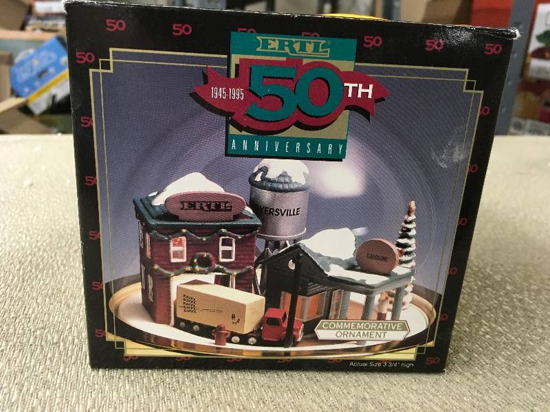 lot 196 image: Ertl Collectibles 50th Commemorative Ornament