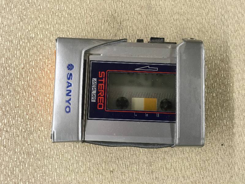 lot 223 image: Sanyo Cassette Player