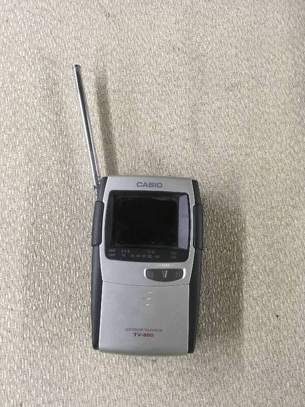 lot 226 image: Casio Tv-880