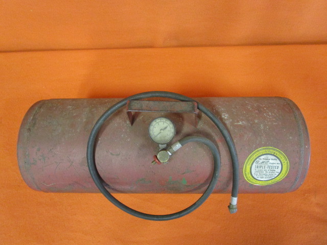 lot 23 image: Air Tank