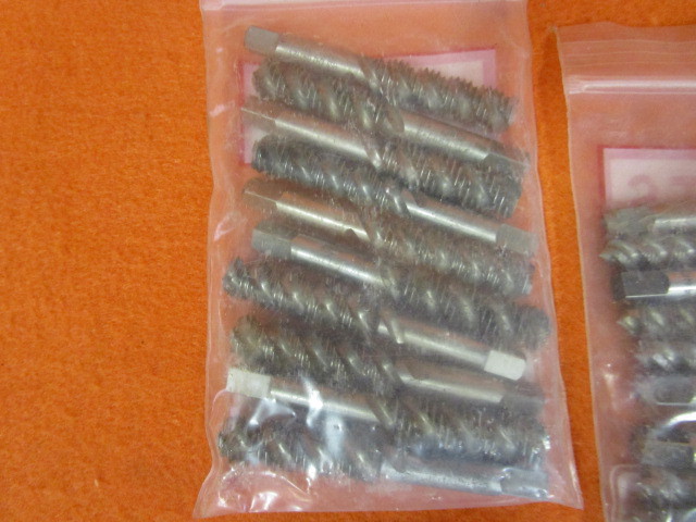 lot 29 image: Assorted Taps