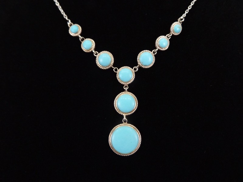 lot 4 image: .925 Sterling Silver Inlayed Turquoise Enamel Cabochon Necklace