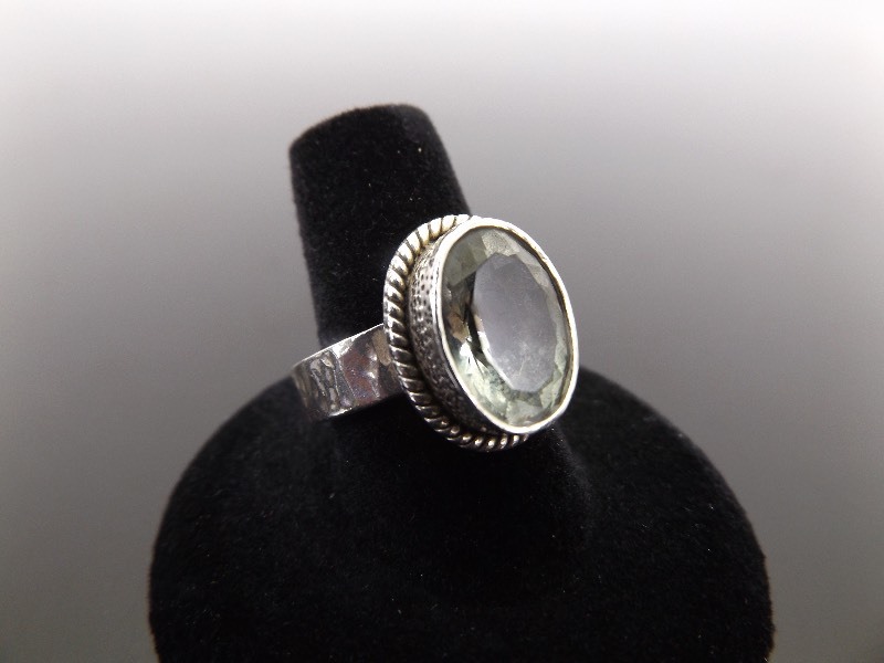 lot 59 image: .925 Sterling Silver Faceted Spodumene&nbspRing Size 9