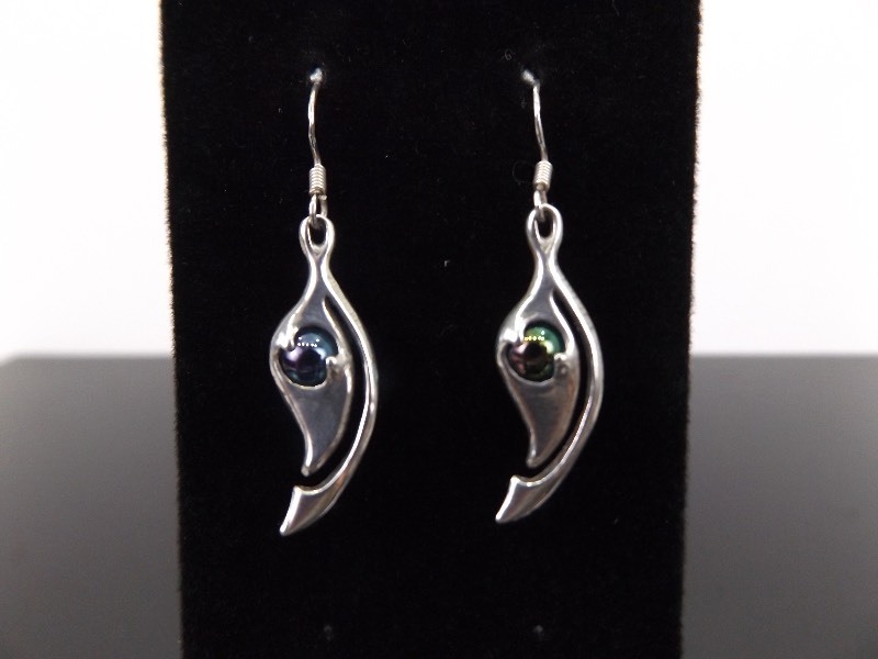 lot 89 image: .925 Sterling Silver Rainbow Hematite Bead Artisan Dangle Earrings