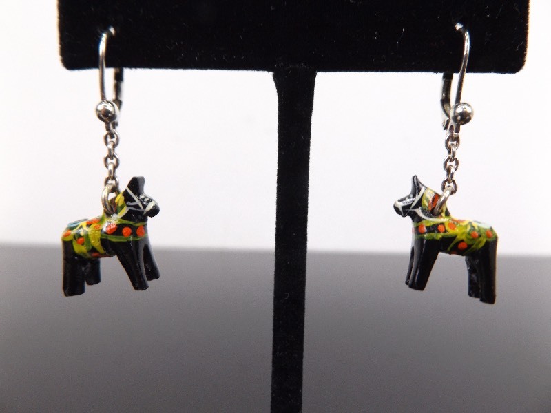 lot 100 image: NEW .925 Sterling Silver Hook Mini Wood Dala Horse Dangle Earrings