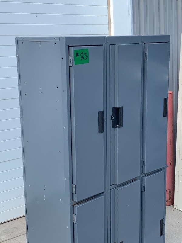 lot 23 image: Edsal Commercial Locker Unit