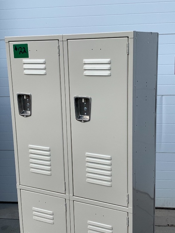 lot 22 image: Penco Commercial Locker Unit
