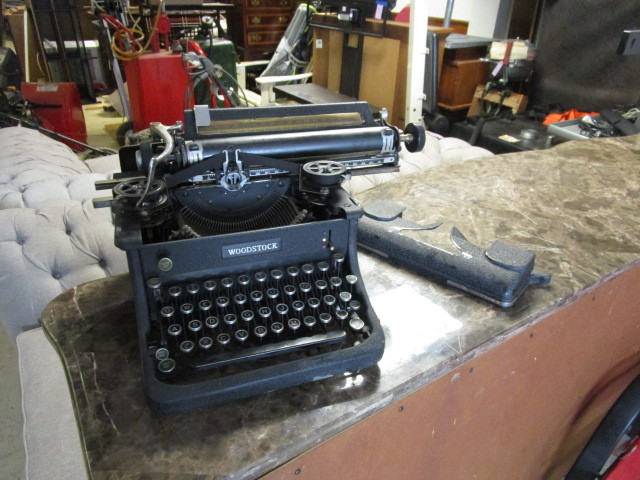 lot 912 image: WOODSTOCK TYPEWRITER, SCRIP INK BOTTLE AND INK WELL