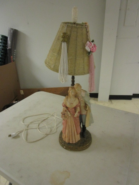 lot 919 image: CHALK FIGURINE LAMP