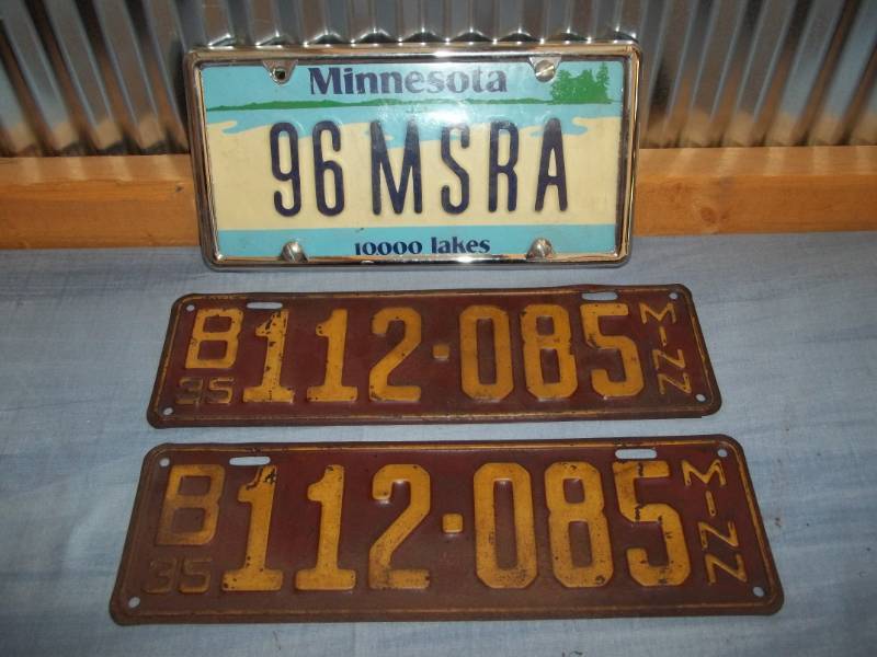 lot 36 image: Vintage License Plates