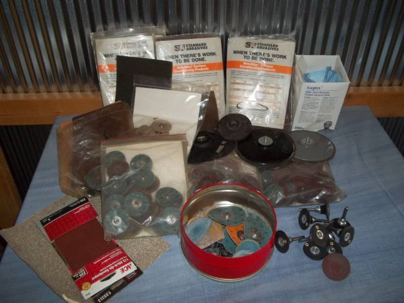 lot 59 image: Auto Body Sanding Discs and Pads