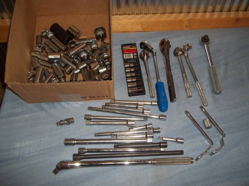 lot 64 image: Assorted Sockets and Ratchets