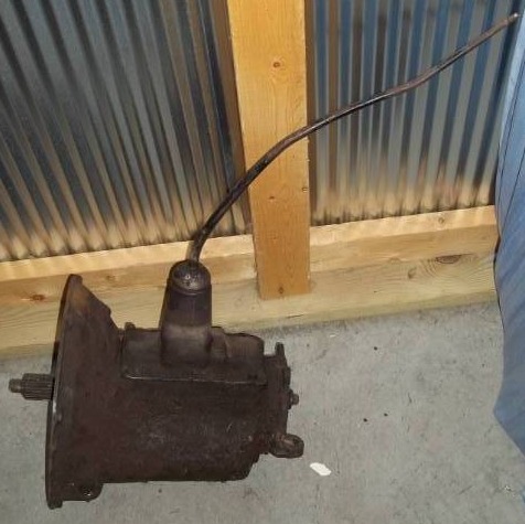 lot 78 image: Manual Transmission