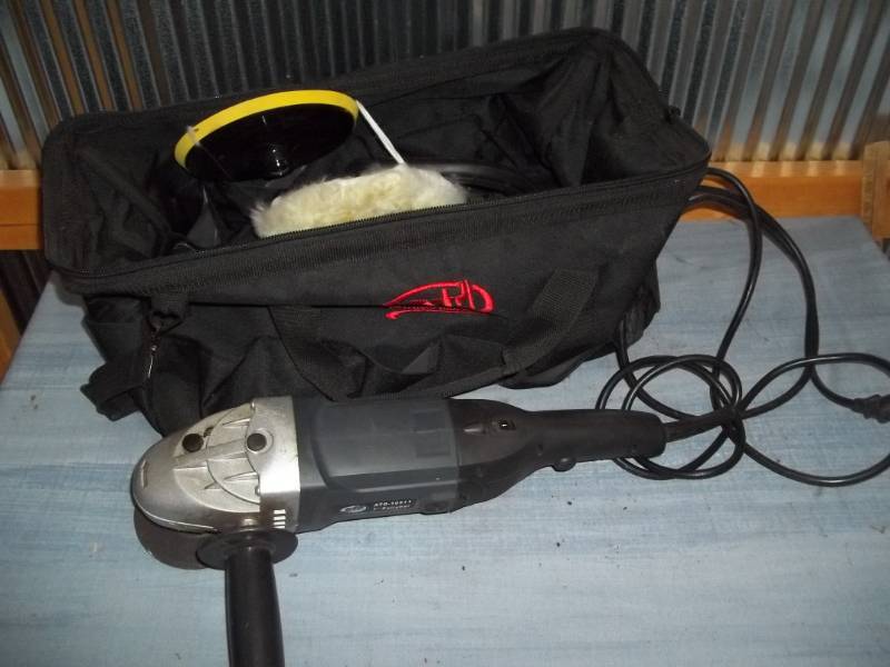 lot 103 image: PolisherGrinder