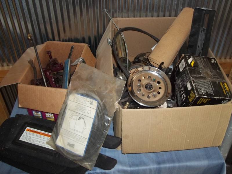 lot 181 image: Misc Car Parts