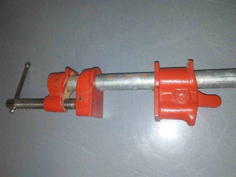 lot 214 image: Woodworking clamp