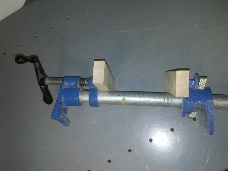lot 217 image: Woodworking clamp