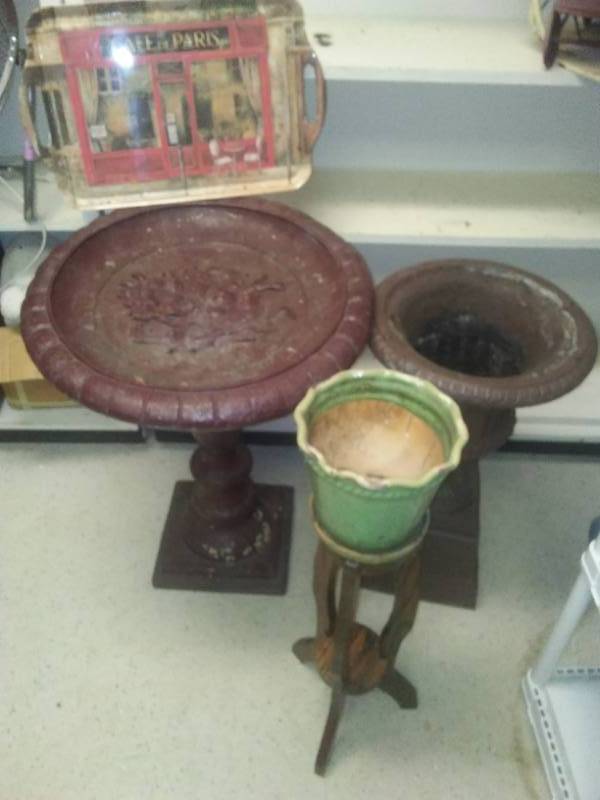 lot 228 image: Urn planter, bird bath and more.