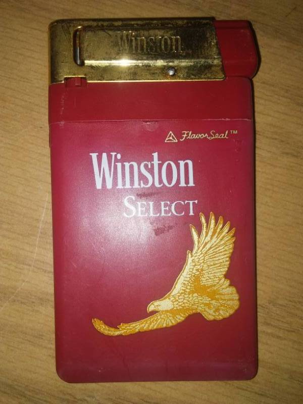 lot 269 image: Winston select lighter