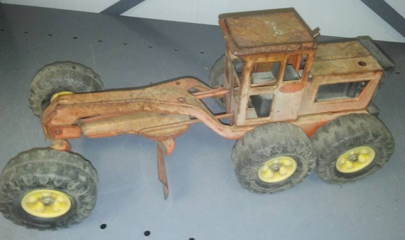 lot 299 image: Tonka Road Grader orange
