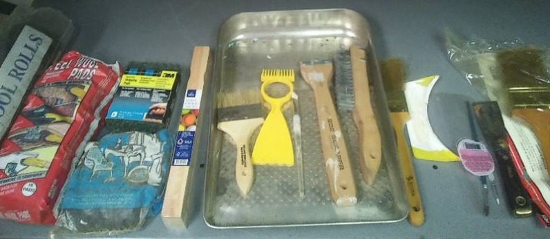 lot 312 image: Shop supplies