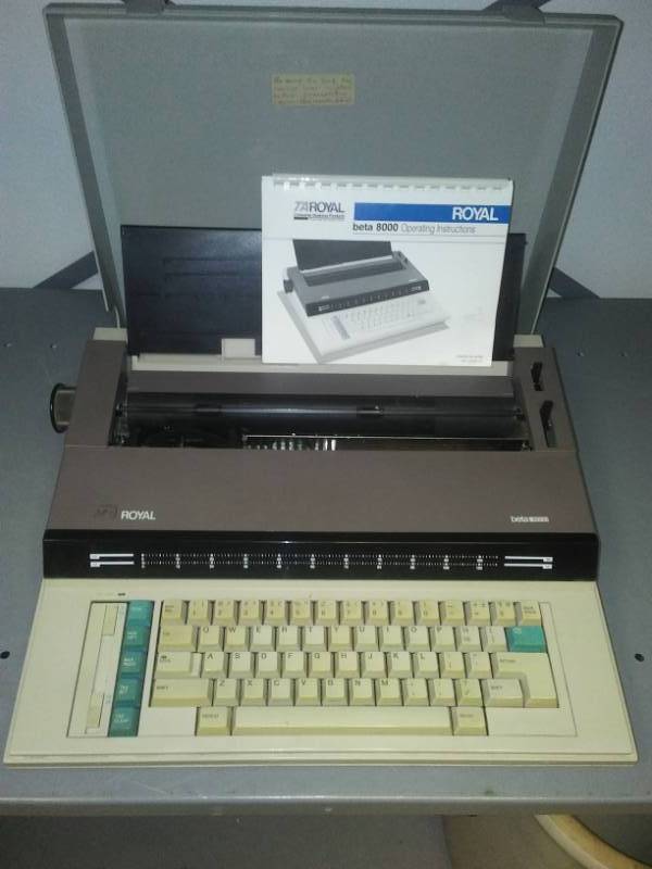 lot 318 image: Royal electric typewriter