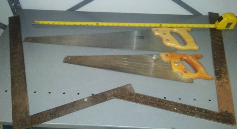 lot 328 image: 2 squares and 2 saws.