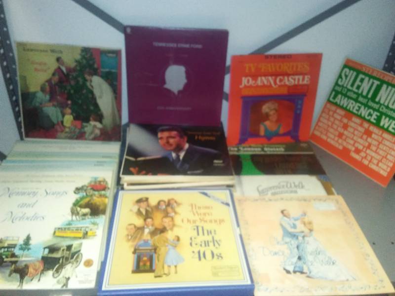 lot 362 image: 12 in. Vinyl Record Albums - 30