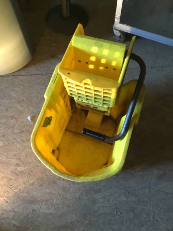 lot 19 image: Yellow Mop bucket