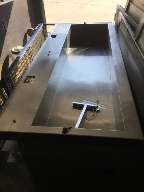 lot 146 image: Refrigerated well table, Stainless steel