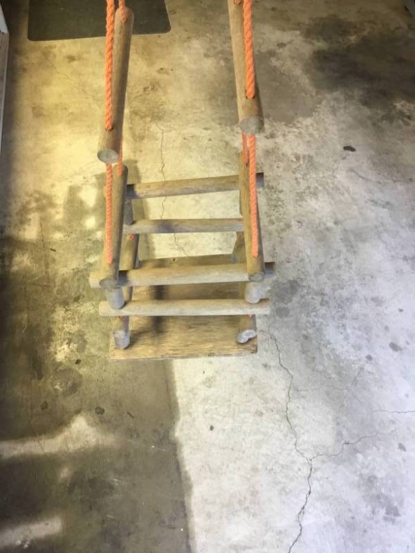lot 31 image: Vintage yard swing