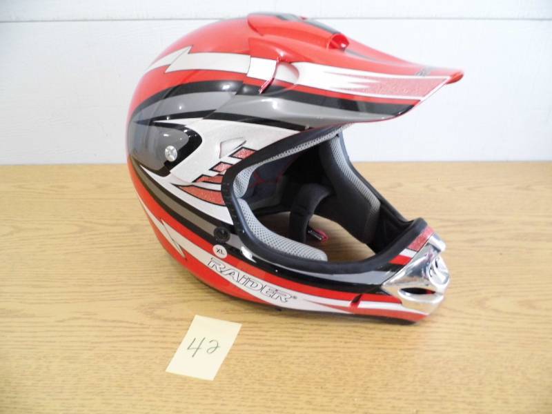 lot 42 image: Raider Helmet