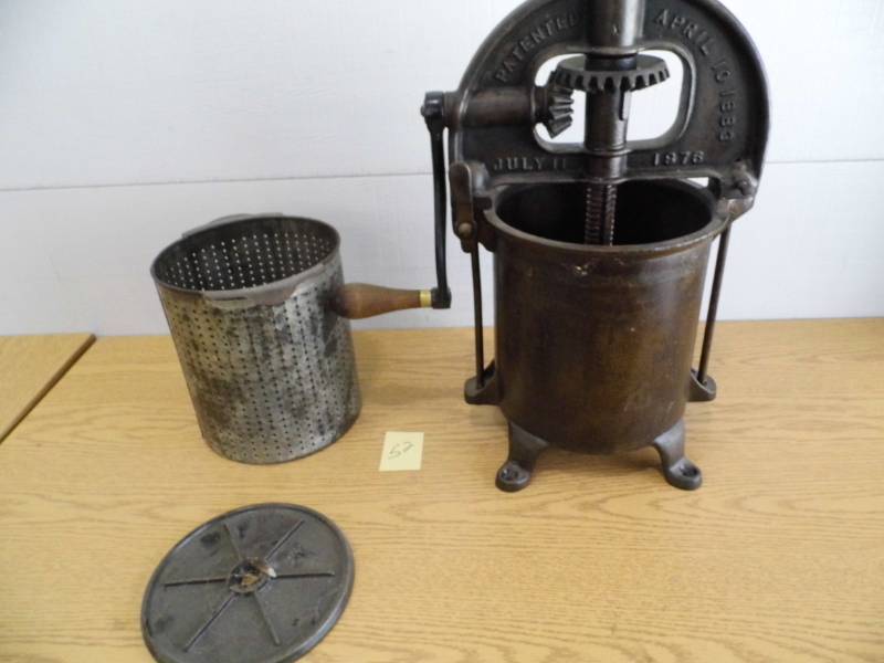 lot 52 image: Antique Press