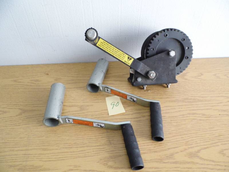 lot 90 image: Winch - 2 Handles