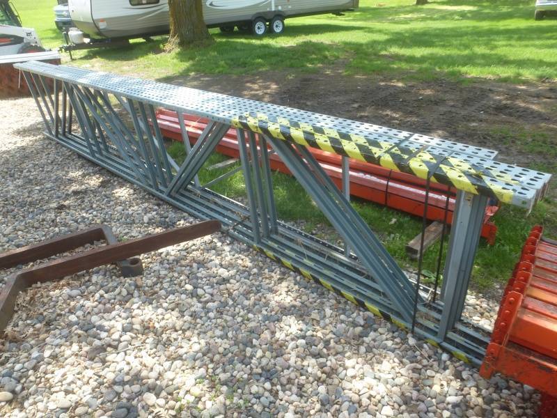 Pallet Racking Tear Drop Style