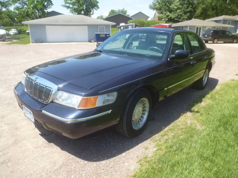2000 Mercury Marquis
