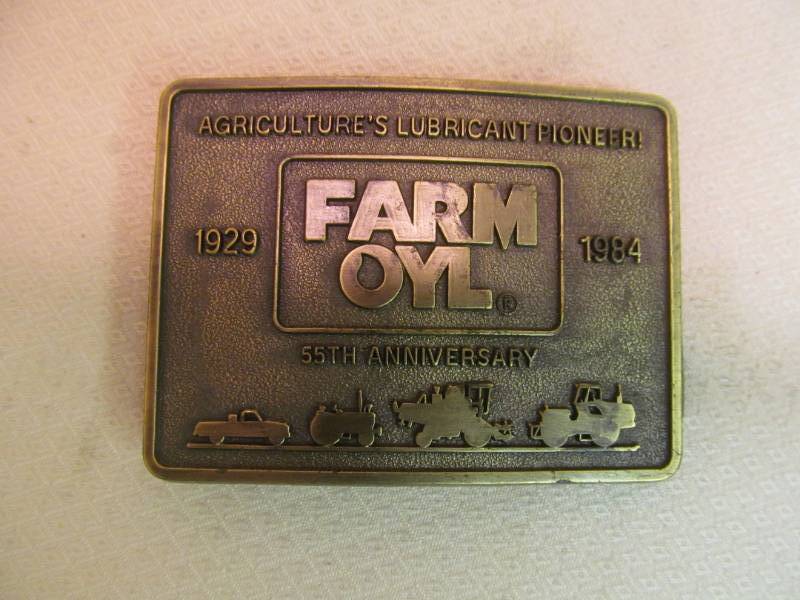 lot 12 image: Agriculture Lubricant Pioneer 55th Anniversary Belt Buckle