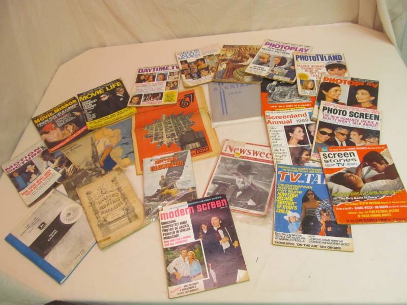 lot 43 image: Variety of MagazinesNewspapers