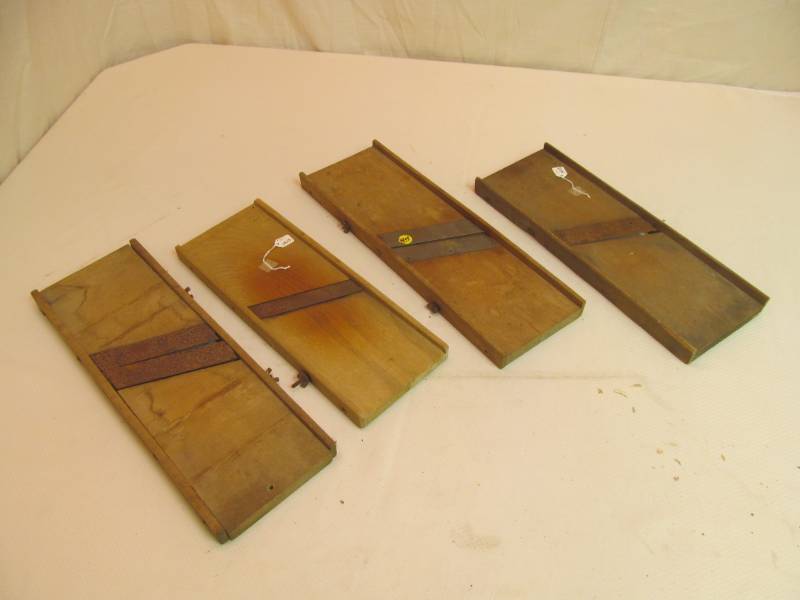 lot 49 image: Group of croute CuttersRoot Slicer